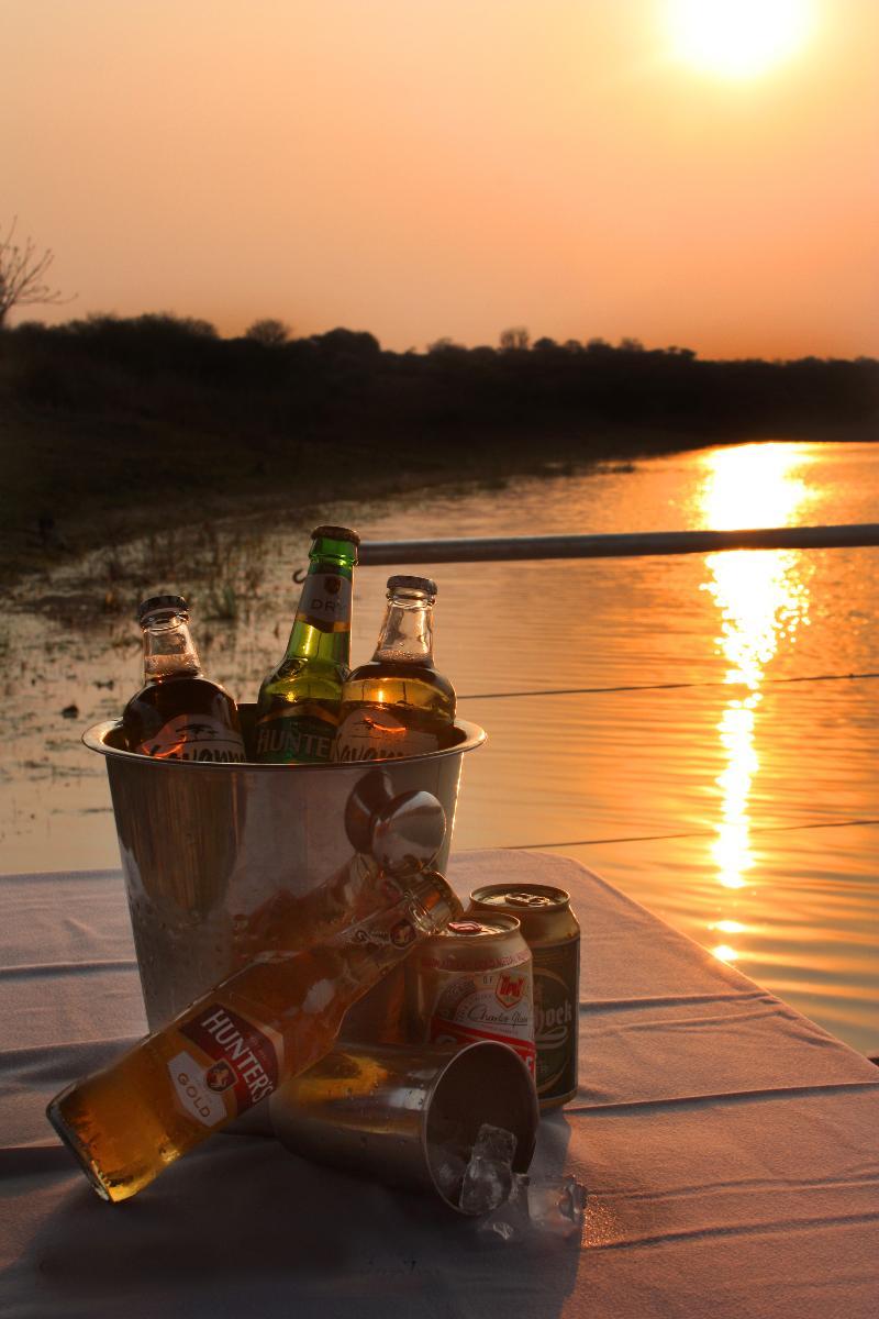 Mziki Safari Lodge Beestekraal  Экстерьер фото