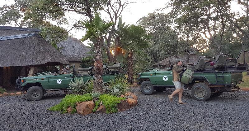 Mziki Safari Lodge Beestekraal  Экстерьер фото
